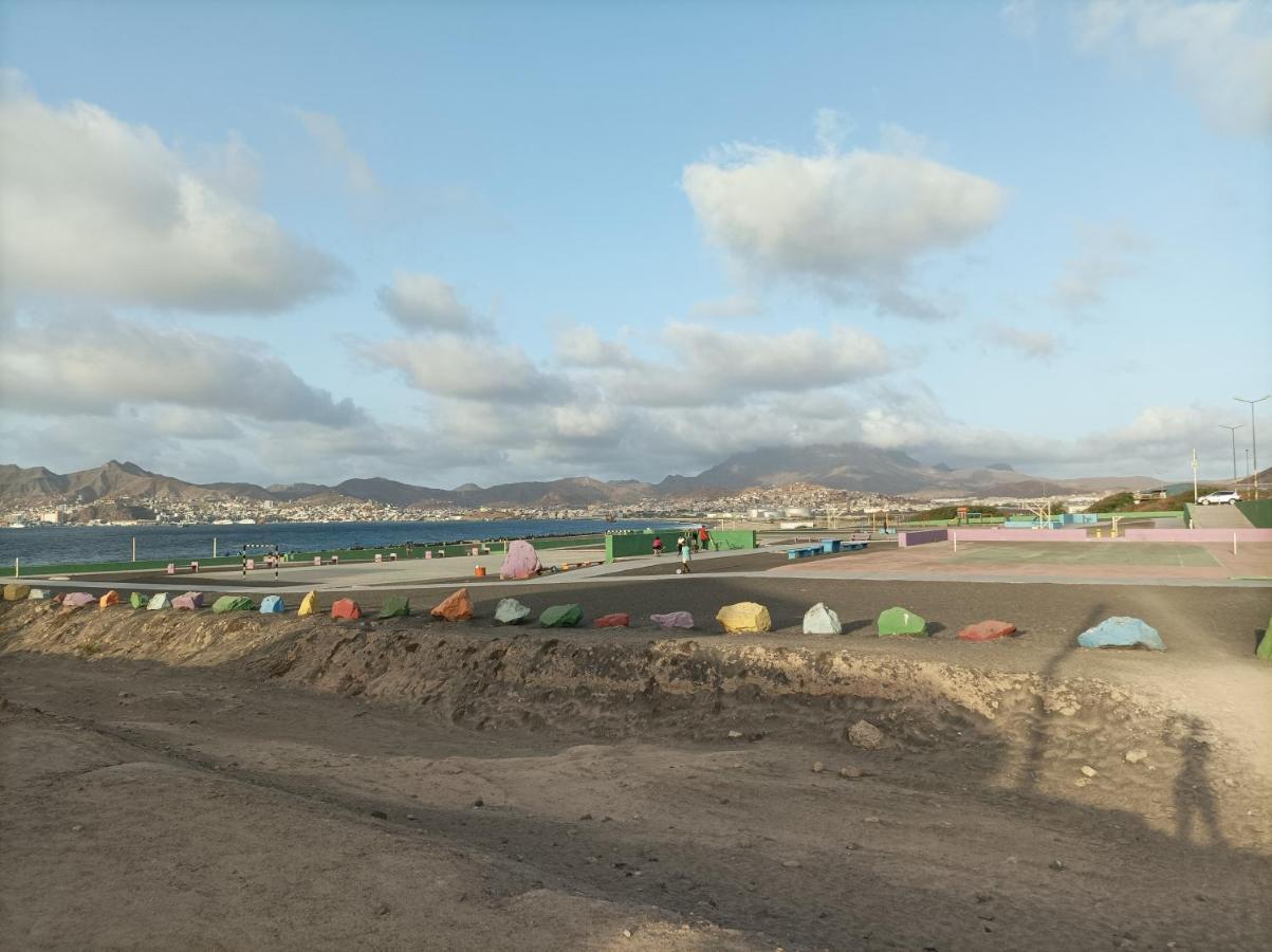 Seafront Holiday House On The Mindelo Bay Екстериор снимка